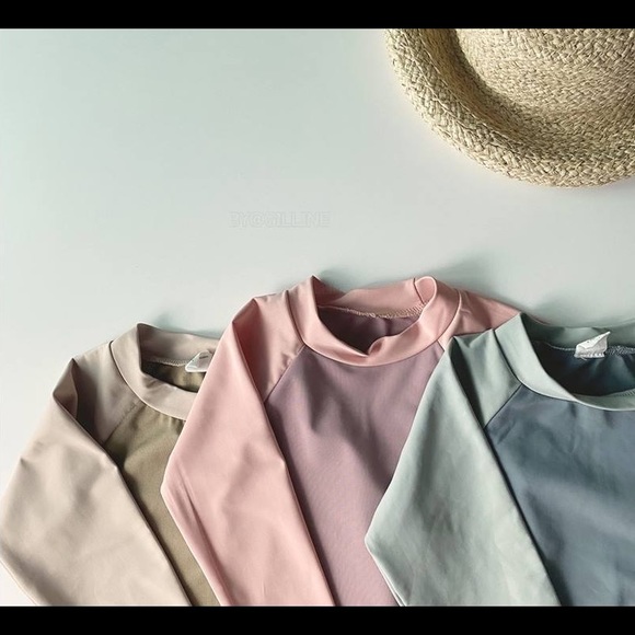 Kids Colorblock rash guard - Picture 3 of 3